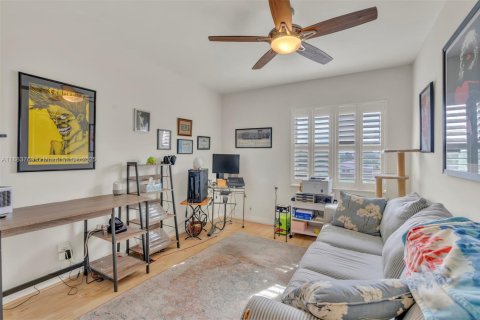 Touwnhouse à vendre à Deerfield Beach, Floride: 3 chambres, 132.57 m2 № 1929999 - photo 30