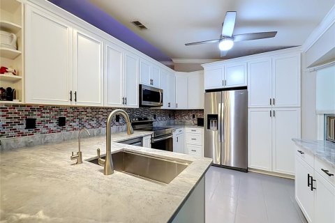 Villa ou maison à vendre à Ocala, Floride: 4 chambres, 168.8 m2 № 2234754 - photo 8