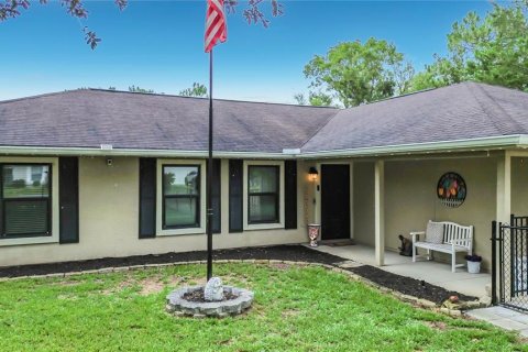 Villa ou maison à vendre à Ocala, Floride: 4 chambres, 168.8 m2 № 2234754 - photo 2