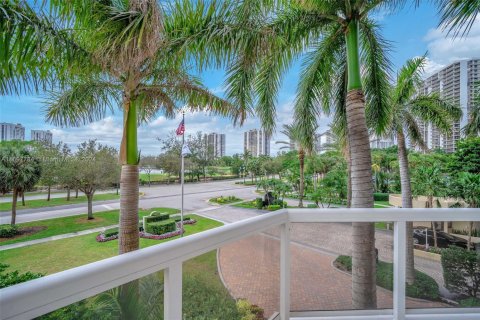 Copropriété à vendre à Aventura, Floride: 2 chambres, 124.49 m2 № 1811119 - photo 29