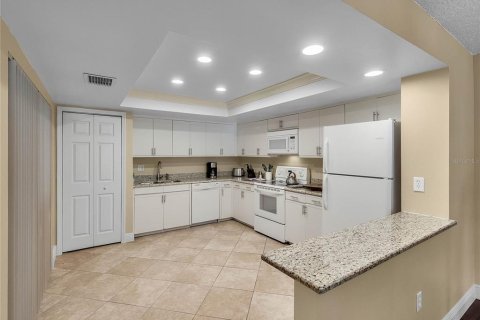 Condominio en alquiler en Maitland, Florida, 2 dormitorios, 118.45 m2 № 1783084 - foto 11