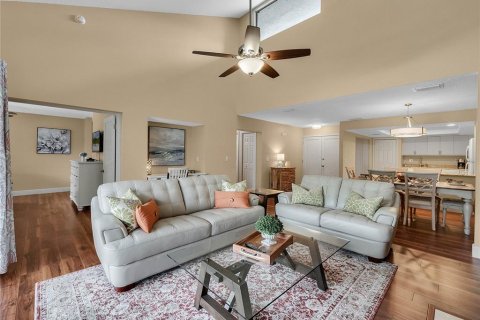 Condominio en alquiler en Maitland, Florida, 2 dormitorios, 118.45 m2 № 1783084 - foto 8