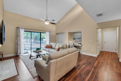 Condominio en alquiler en Maitland, Florida, 2 dormitorios, 118.45 m2 № 1783084 - foto 6