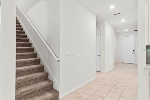 Casa en venta en Zephyrhills, Florida, 4 dormitorios, 268.02 m2 № 1788009 - foto 24