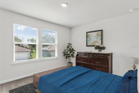 Casa en venta en Zephyrhills, Florida, 4 dormitorios, 268.02 m2 № 1788009 - foto 29