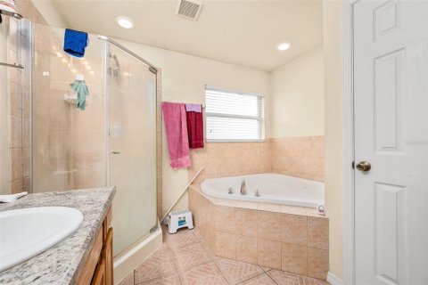 Villa ou maison à vendre à Gainesville, Floride: 3 chambres, 163.51 m2 № 1912547 - photo 17