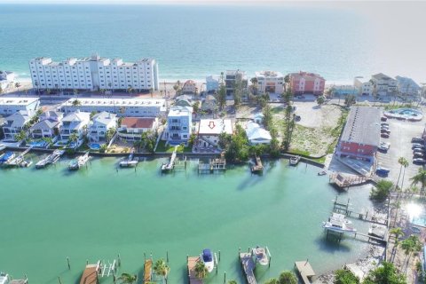 Снять в аренду квартиру в Трежер-Айленд, Флорида 1 спальня, 52.03м2, № 2107544 - фото 25