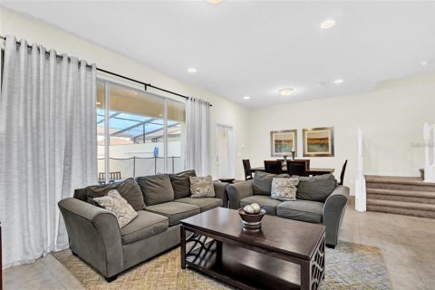 Adosado en venta en Kissimmee, Florida, 5 dormitorios, 210.24 m2 № 1554337 - foto 14