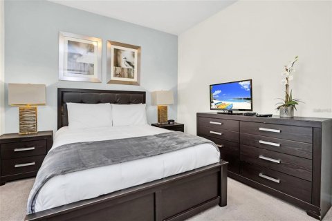 Adosado en venta en Kissimmee, Florida, 5 dormitorios, 210.24 m2 № 1554337 - foto 19