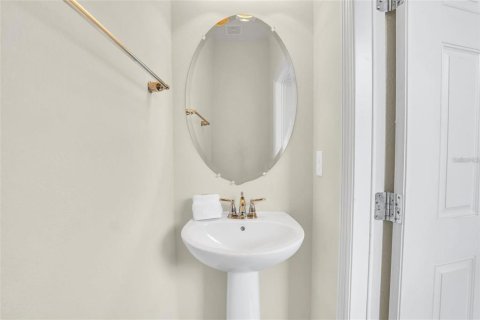 Adosado en venta en Kissimmee, Florida, 5 dormitorios, 210.24 m2 № 1554337 - foto 2