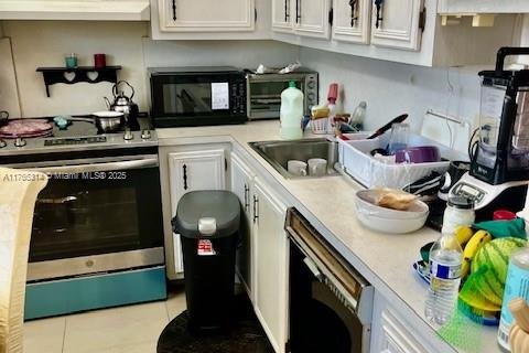 Condominio en venta en Boynton Beach, Florida, 2 dormitorios, 92.16 m2 № 1861653 - foto 7