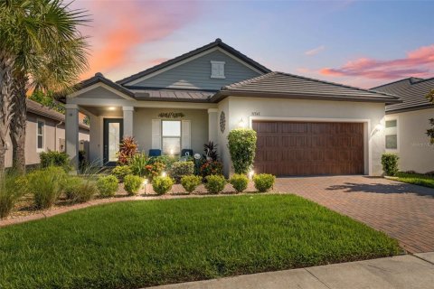 Casa en venta en San Antonio, Florida, 2 dormitorios, 164.44 m2 № 1899795 - foto 1