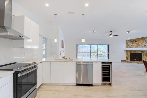 Casa en venta en Tampa, Florida, 3 dormitorios, 168.34 m2 № 2383821 - foto 21