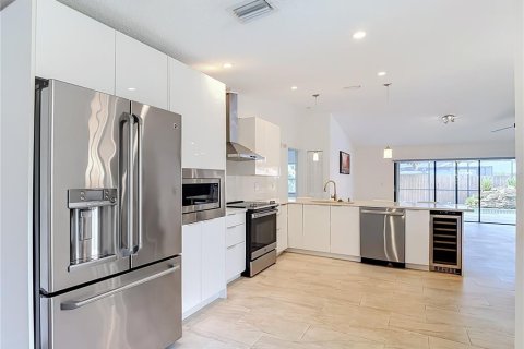 Casa en venta en Tampa, Florida, 3 dormitorios, 168.34 m2 № 2383821 - foto 9