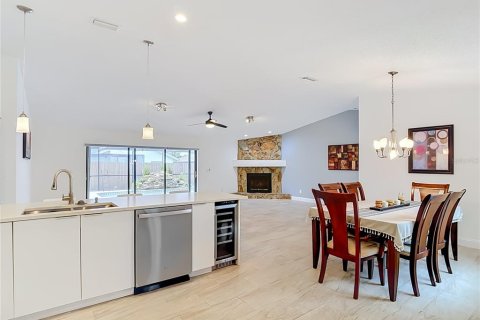 Casa en venta en Tampa, Florida, 3 dormitorios, 168.34 m2 № 2383821 - foto 7