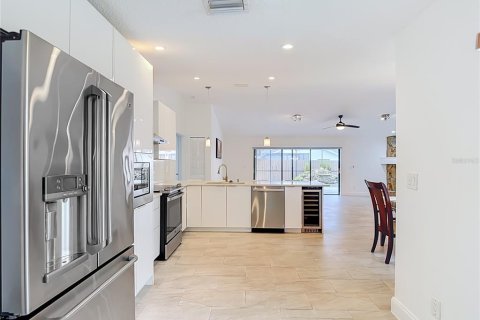 Casa en venta en Tampa, Florida, 3 dormitorios, 168.34 m2 № 2383821 - foto 27
