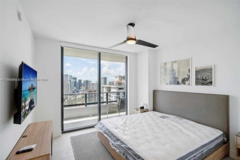 Condominio en venta en Miami, Florida, 1 dormitorio, 63.08 m2 № 1421388 - foto 13