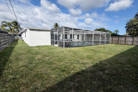 Villa ou maison à louer à Hollywood, Floride: 3 chambres, 163.14 m2 № 2001284 - photo 8