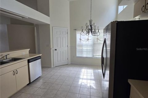 House in Lakeland, Florida 3 bedrooms, 136.75 sq.m. № 2237682 - photo 6