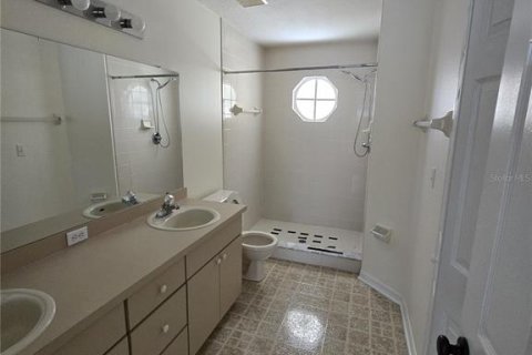 House in Lakeland, Florida 3 bedrooms, 136.75 sq.m. № 2237682 - photo 9