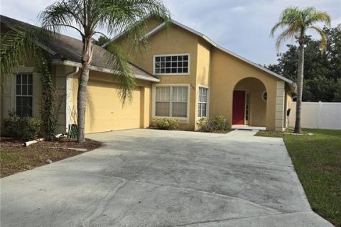 House in Lakeland, Florida 3 bedrooms, 136.75 sq.m. № 2237682