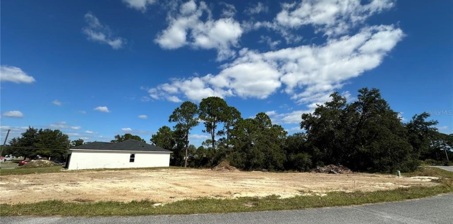 Terrain à Kissimmee, Floride № 2161581