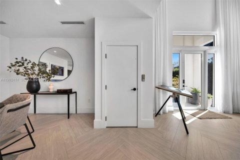 Touwnhouse à vendre à Coral Gables, Floride: 4 chambres, 339.09 m2 № 2090119 - photo 13