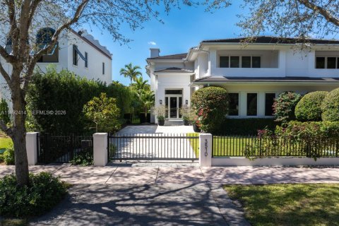 Touwnhouse à Coral Gables, Floride 4 chambres, 339.09 m2 № 2090119