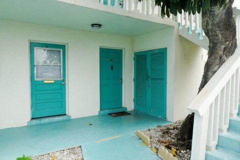 Купить кондоминиум в Бойнтон-Бич, Флорида 3 комнаты, 89.19м2, № 2084842 - фото 2