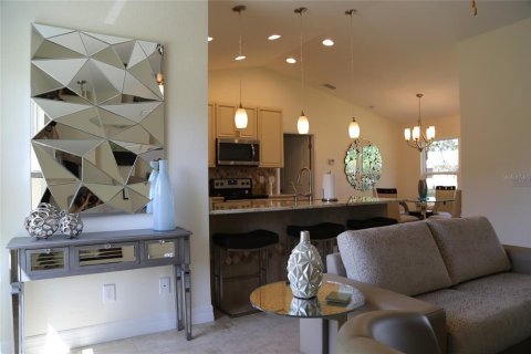 Villa ou maison à vendre à North Port, Floride: 3 chambres, 112.88 m2 № 2092871 - photo 5