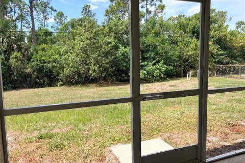 Villa ou maison à vendre à North Port, Floride: 3 chambres, 112.88 m2 № 2092871 - photo 14