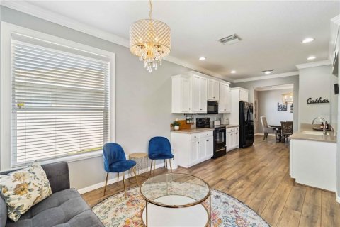 Casa en venta en Bradenton, Florida, 3 dormitorios, 190.64 m2 № 1718151 - foto 6
