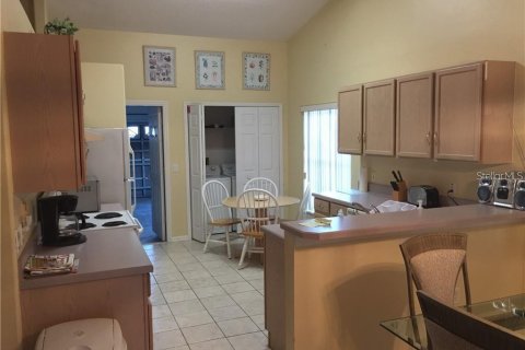 Casa en alquiler en Kissimmee, Florida, 4 dormitorios, 143.63 m2 № 1767079 - foto 22