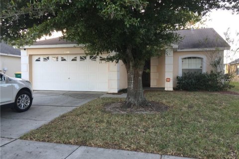Casa en alquiler en Kissimmee, Florida, 4 dormitorios, 143.63 m2 № 1767079 - foto 24