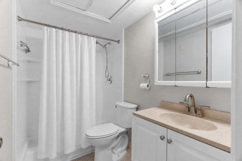 Condo in Wilton Manors, Florida, 2 bedrooms  № 2083643 - photo 6