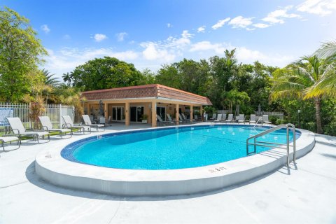 Condo in Wilton Manors, Florida, 2 bedrooms  № 2083643 - photo 26