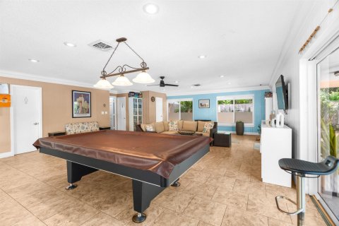 Condo in Wilton Manors, Florida, 2 bedrooms  № 2083643 - photo 27