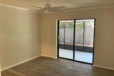 Villa ou maison à louer à Largo, Floride: 3 chambres, 115.11 m2 № 1796008 - photo 10