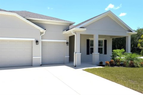 Casa en Port Charlotte, Florida 3 dormitorios, 192.12 m2 № 2330612
