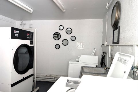 Купить кондоминиум в Сент-Питерсберг, Флорида 5 комнат, 54.35м2, № 2196768 - фото 25