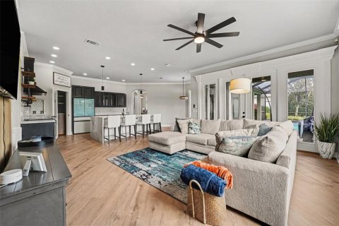 House in Lakeland, Florida 3 bedrooms, 315.87 sq.m. № 2348288 - photo 18