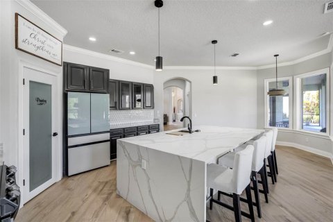 House in Lakeland, Florida 3 bedrooms, 315.87 sq.m. № 2348288 - photo 4