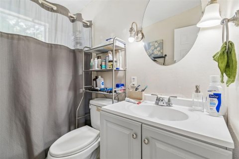 Villa ou maison à vendre à Tampa, Floride: 3 chambres, 82.5 m2 № 2297056 - photo 9