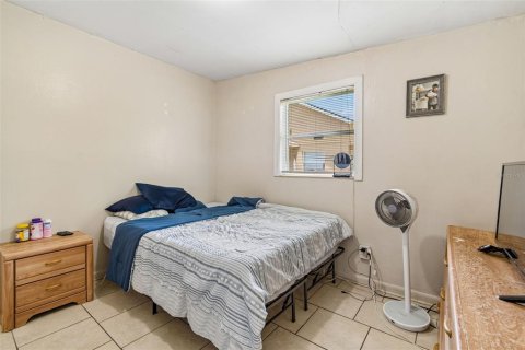 Villa ou maison à vendre à Tampa, Floride: 3 chambres, 82.5 m2 № 2297056 - photo 10