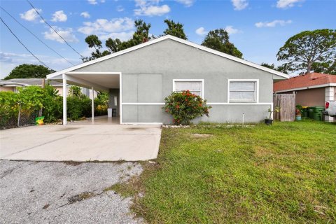 Villa ou maison à vendre à Sarasota, Floride: 3 chambres, 150.32 m2 № 1884160 - photo 3