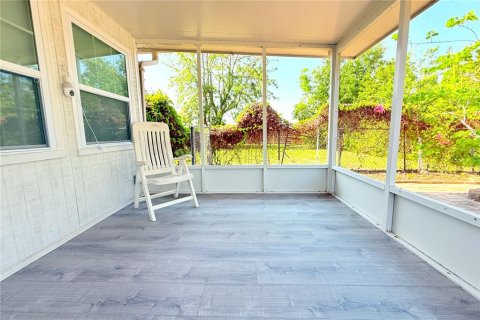 House in Holiday, Florida 3 bedrooms, 144.93 sq.m. № 1775671 - photo 18