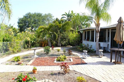 House in Holiday, Florida 3 bedrooms, 144.93 sq.m. № 1775671 - photo 7