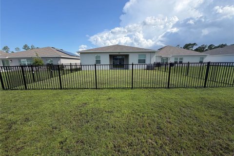 House in Daytona Beach, Florida 4 bedrooms, 195.93 sq.m. № 2233991 - photo 15