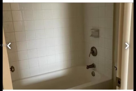 Condominio en venta en Delray Beach, Florida, 1 dormitorio, 76.64 m2 № 2076601 - foto 4