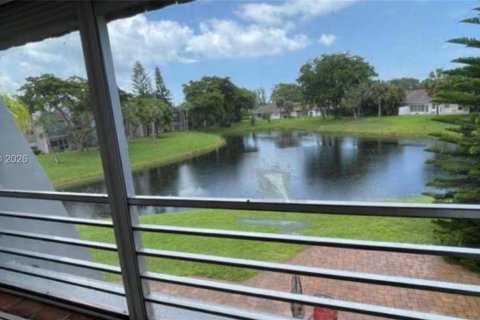Condominio en Delray Beach, Florida, 1 dormitorio  № 2076601